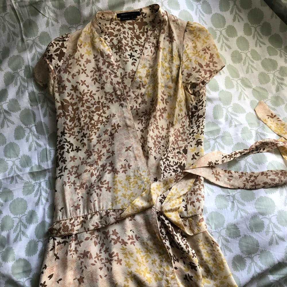 Bcbg dress sheer in xxs.